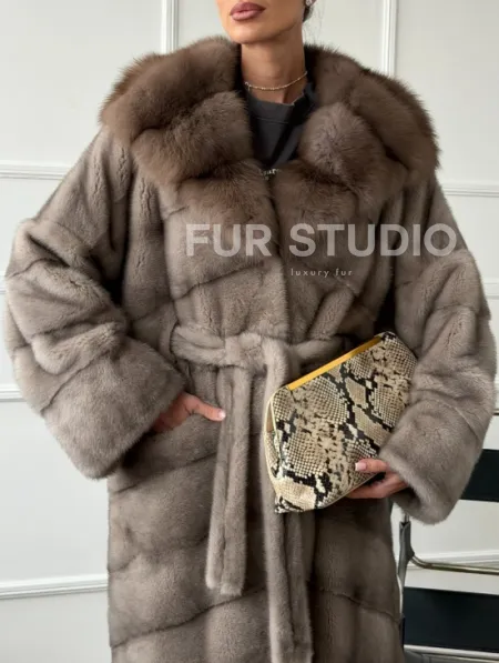 Шуба-кимоно норка в пол с капюшоном куница - фото 1