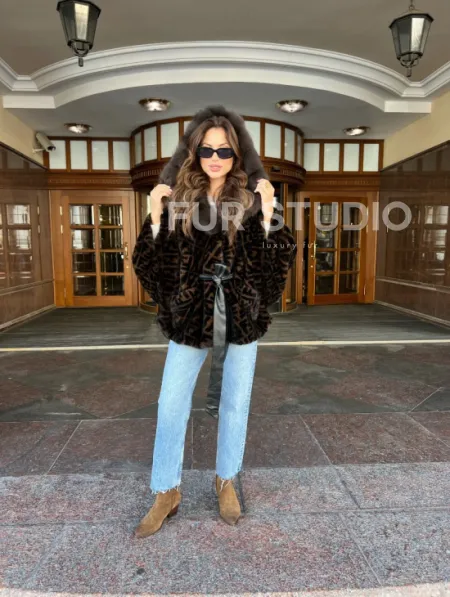 Пончо из скандинавской норки с принтом - фото 3