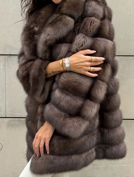 Шуба из баргузинского соболя с цельным английским воротником SILVER 2-3 - фото 2