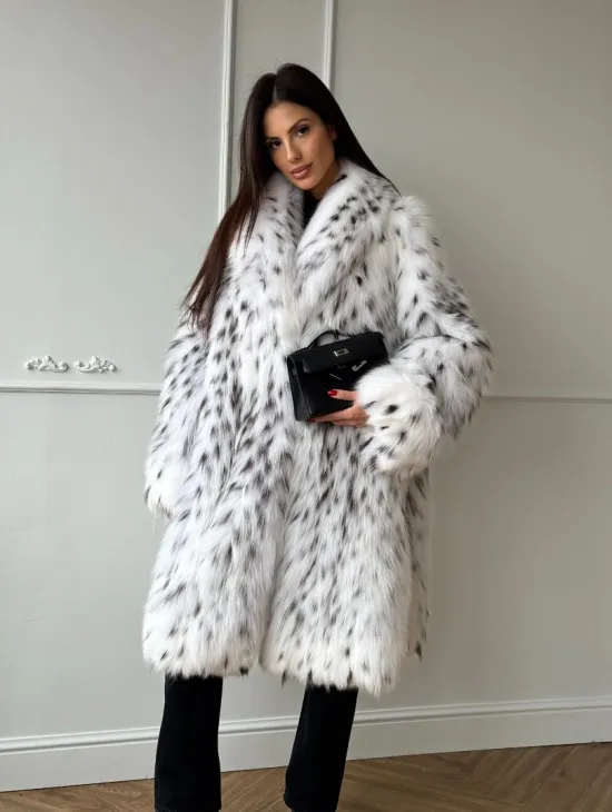 Манто из меха аукционной кристальной лисы (реплика канадской рыси) - фото 12