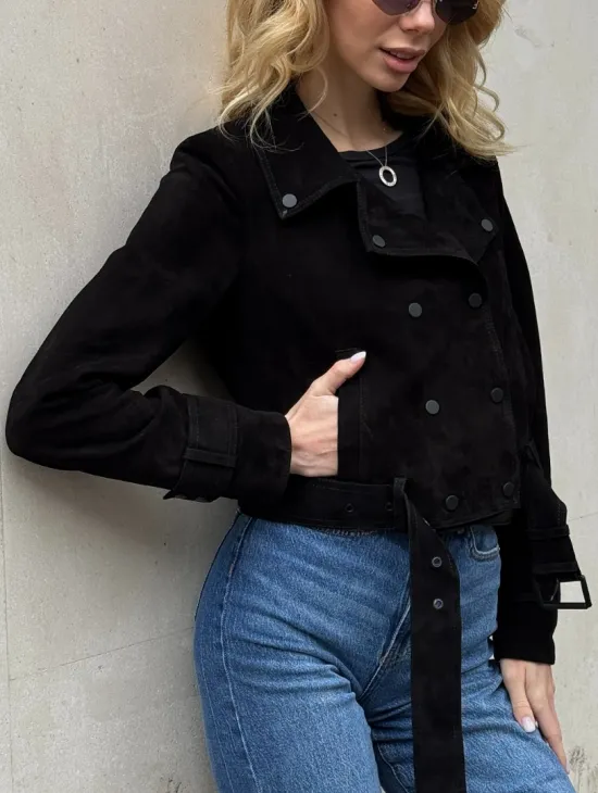 Черная короткая курточка из натуральной замши - фото 4