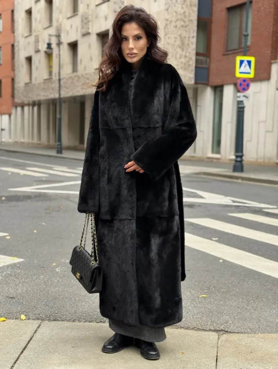 Шуба норковая черная 