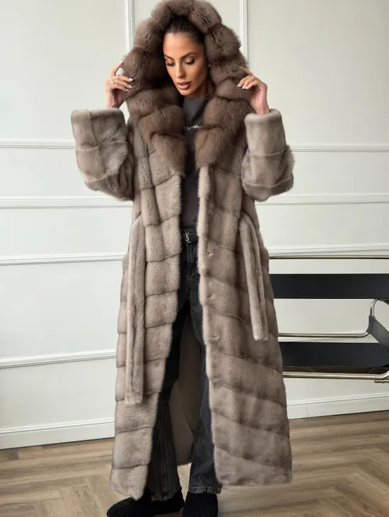 Шуба-кимоно норка в пол с капюшоном куница - фото 2