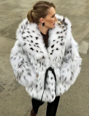 Шуба из лисьего меха под рысь с капюшоном - фото 6