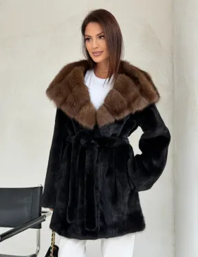 Черная шуба в роспуск с капюшоном соболь - фото 0