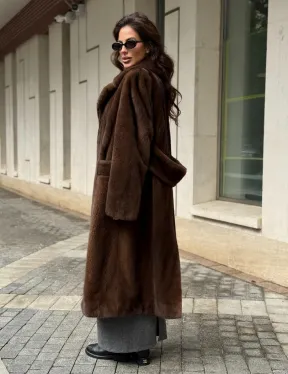 Шуба из меха норки в натуральном цвете под соболь - фото 4